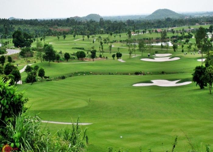 Một góc sân golf Tam Đảo
